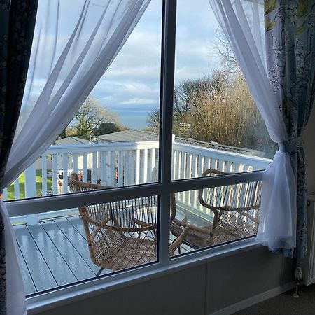 Glade Lodge- North Devon Coast, Bideford Bay Caravan Park Dış mekan fotoğraf